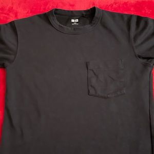 black tee
